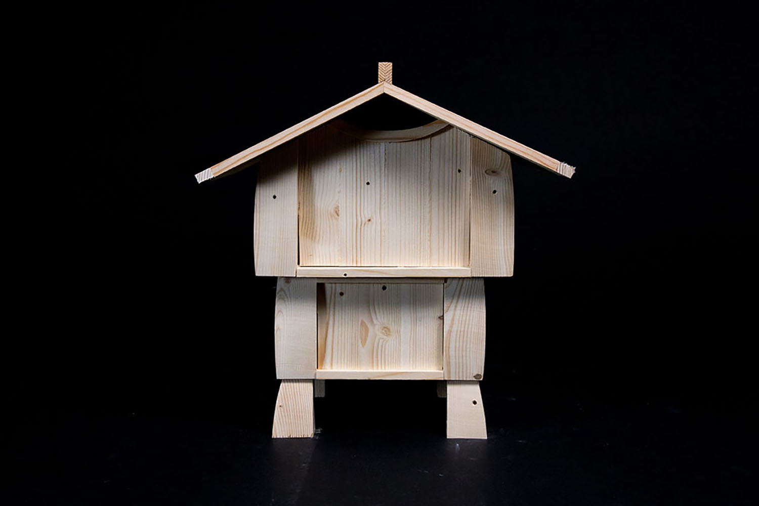 House VII, 2019